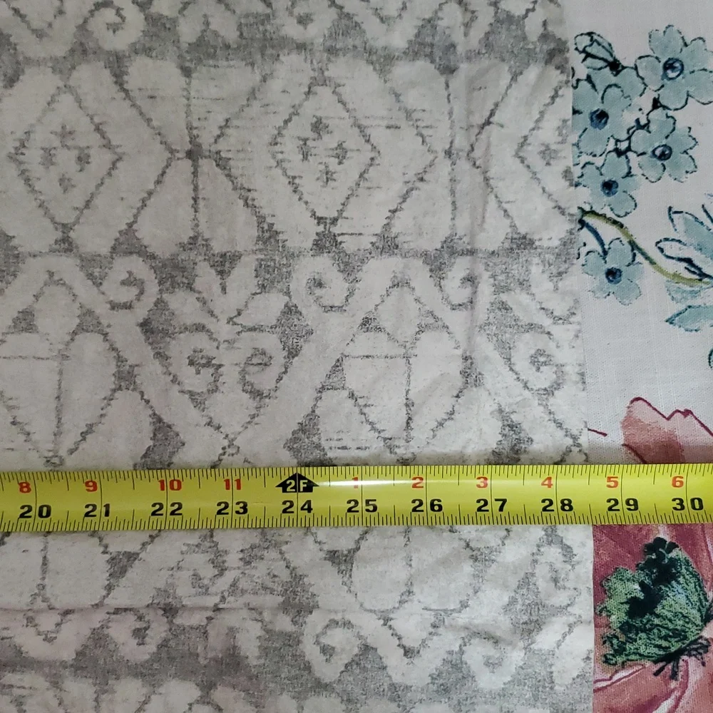 Pottery Barn White/Gray Cotton 2 Pillow Shams . 24